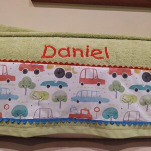 TOALLA MODELO COCHES