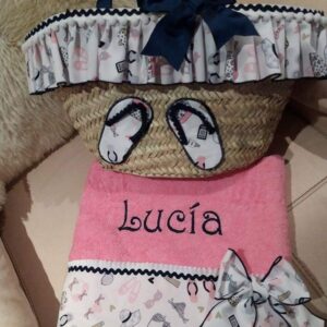 CAPAZO Y TOALLA MODELO CHANCLAS
