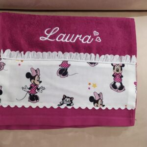 Toalla guarderia personalizada ratoncita
