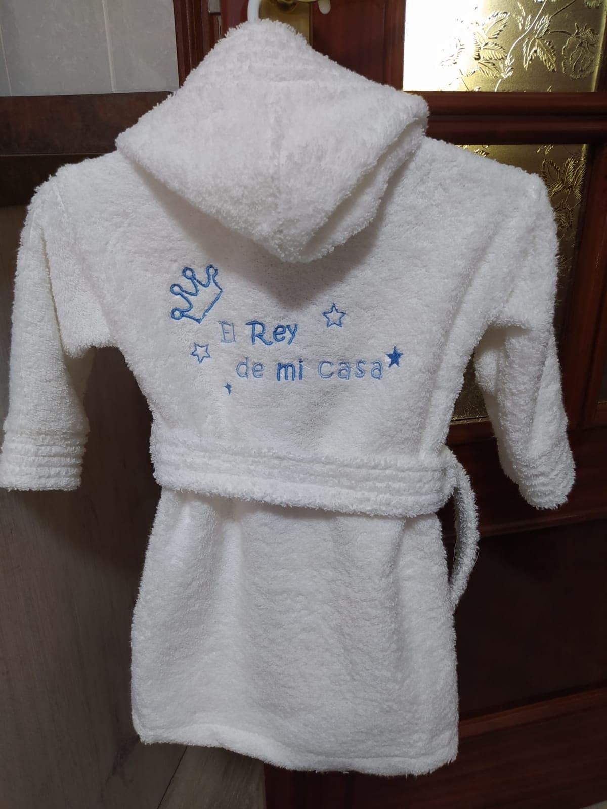 ALBORNOZ PERSONALIZADO MODELO REY