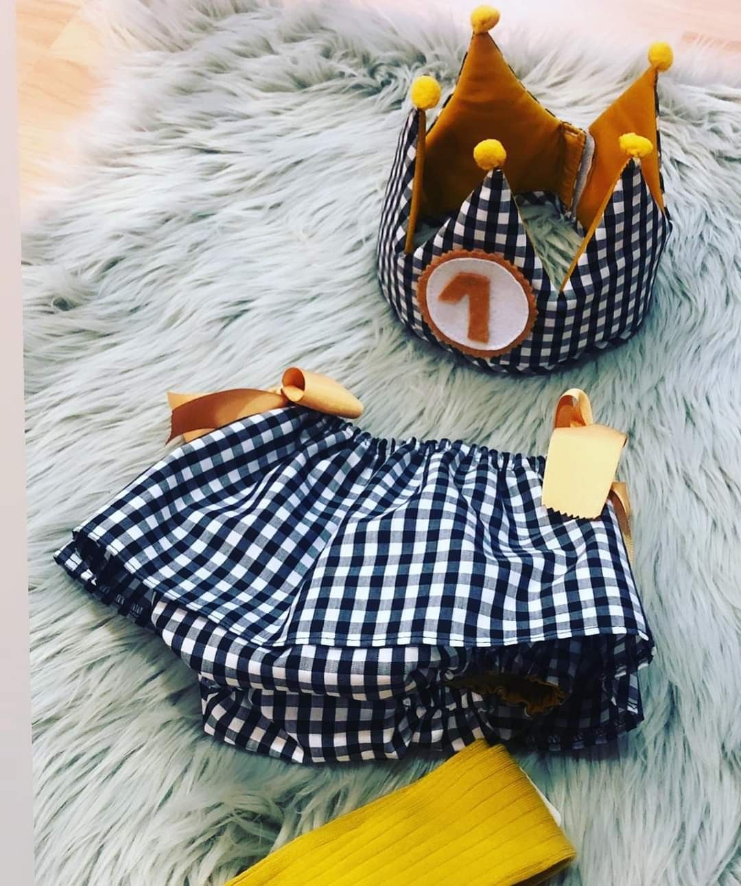 CONJUNTO COMPLETO CUMPLEAÑOS CUBREPAÑAL CON VOLANTE