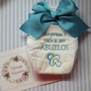 PAÑAL BORDADO PERSONALIZADO ABUELOS