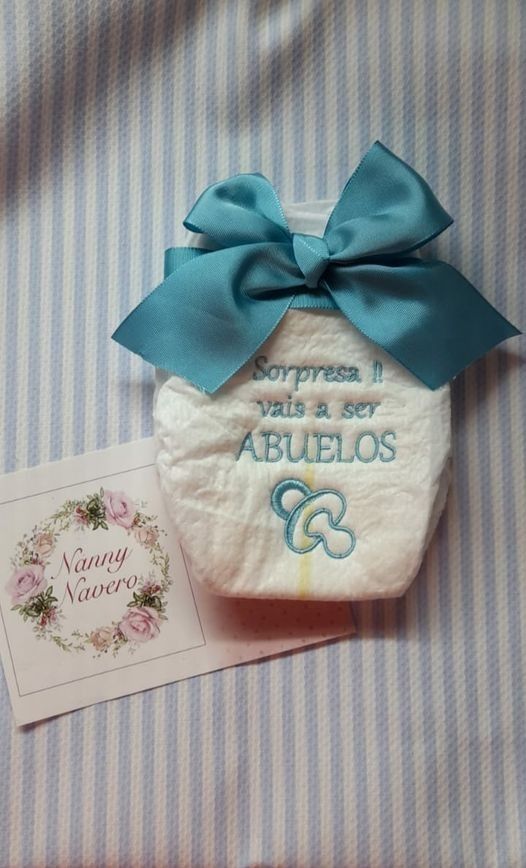 PAÑAL BORDADO PERSONALIZADO ABUELOS