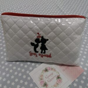 NECESER PERSONALIZADO PLASTIFICADO ERES ESPECIAL