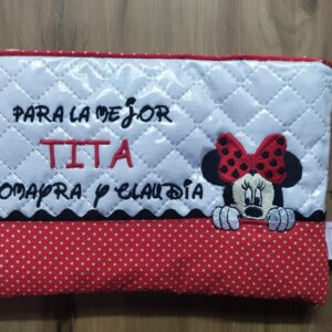 NECESER PERSONALIZADO PLASTIFICADO RATONCITA ROJA Y FRASE
