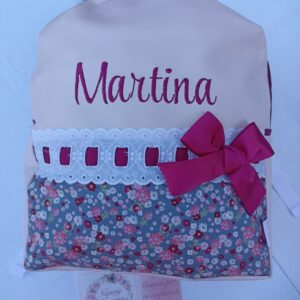 MOCHILA POLIPIEL PERSONALIZADA COLOR ROSA CON MOTIVOS FLORALES