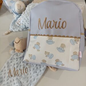 MOCHILA POLIPIEL PERSONALIZADA COLOR CELESTE MOTIVO OSITOS