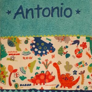 Toalla personalizada turquesa dino